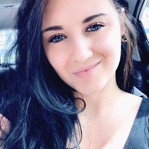 Meet your Posher, Anne-marie